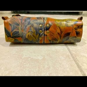 Super cute purse/clutch